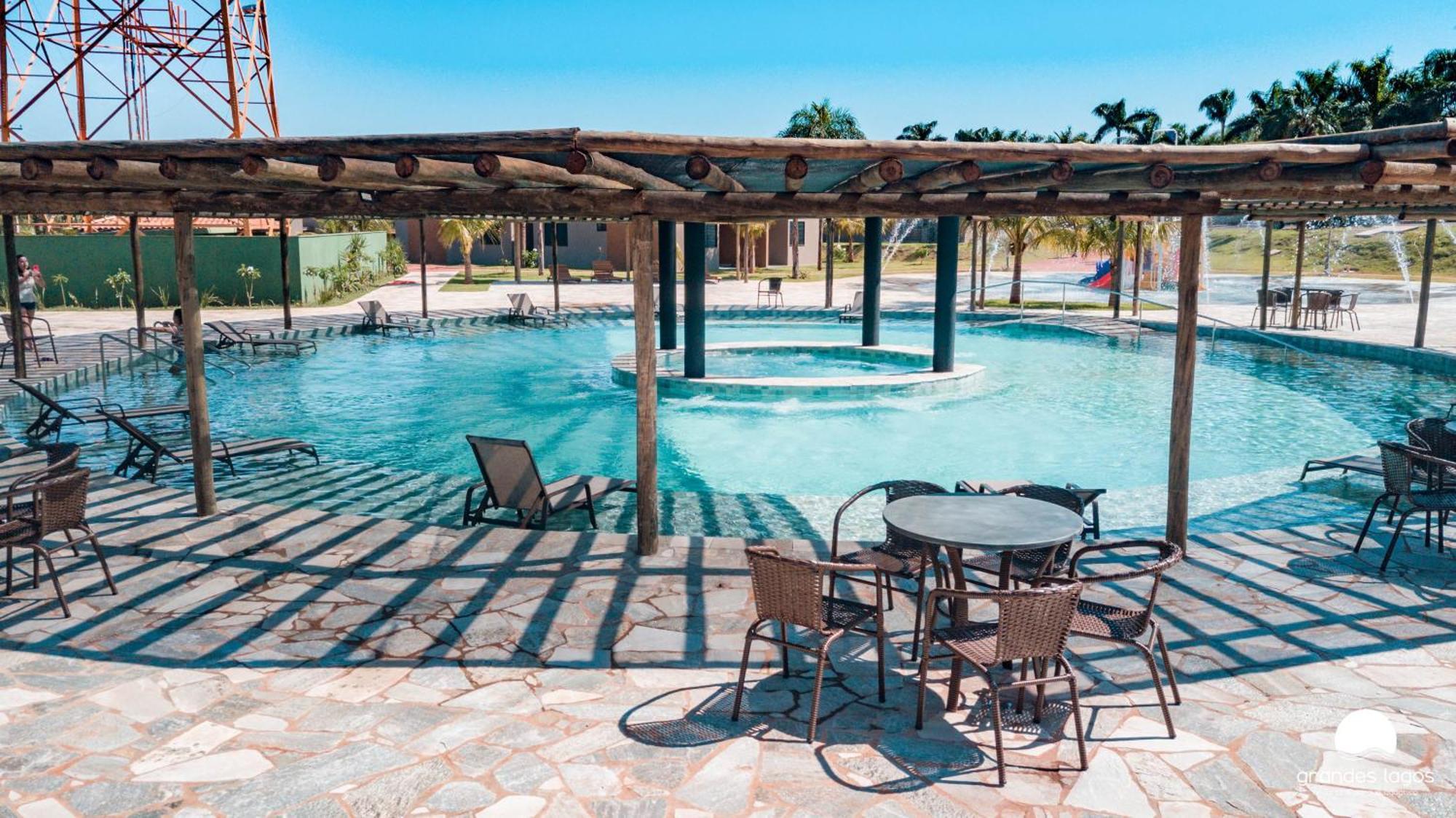 Grandes Lagos Resorts E Parque Aquatico Santa Clara d'Oeste ภายนอก รูปภาพ