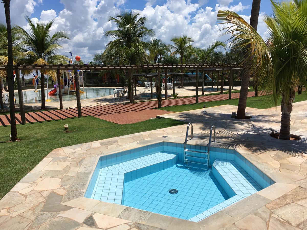 Grandes Lagos Resorts E Parque Aquatico Santa Clara d'Oeste ภายนอก รูปภาพ