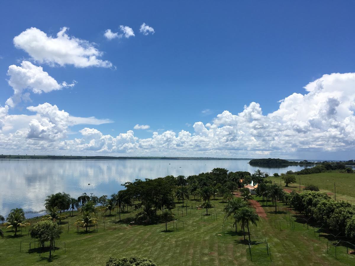 Grandes Lagos Resorts E Parque Aquatico Santa Clara d'Oeste ภายนอก รูปภาพ